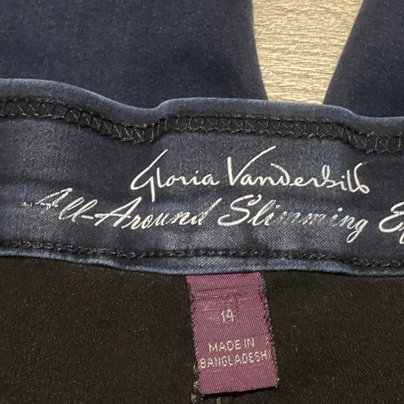 Gloria Vanderbilt Slimming Pull-On Jeans 14 - Picture 4 of 4